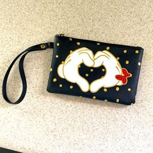 Minnie Mouse small wrist purse